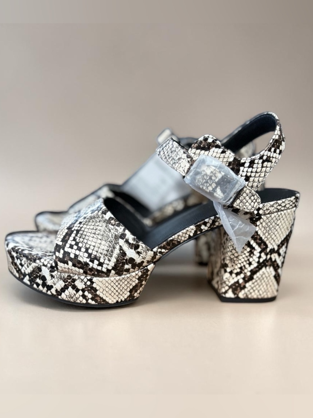 Amazon Essentials Snake Print Platform Block Heel Sandals Womens Size 8 NIB - Picture 2 of 8